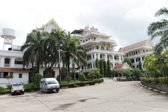 Champasak Palace Hotel 