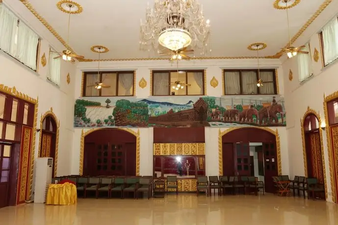 Champasak Palace Hotel 