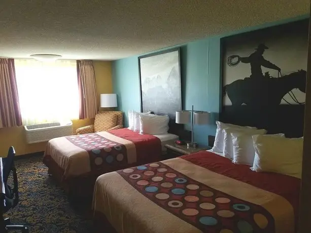 Super 8 by Wyndham Casper East Evansville 