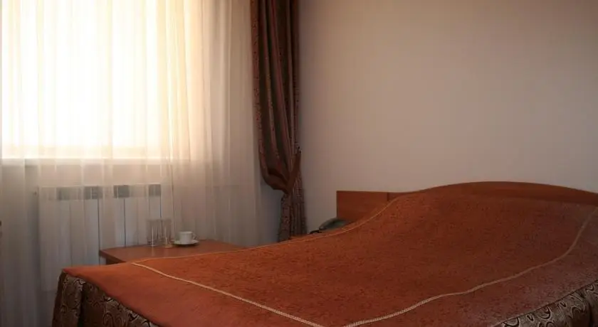 Lowcost hotel Berison Hudyakova 