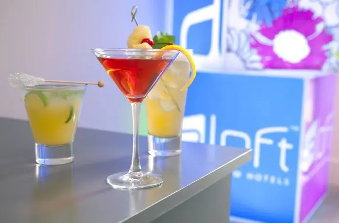 Aloft Philadelphia Airport 