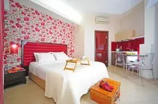 Steris Elegant Beach Hotel & Apartments 