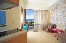 Steris Elegant Beach Hotel & Apartments 