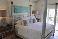 Calabash Luxury Boutique Hotel 