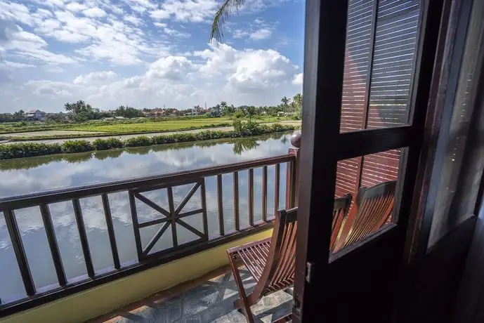 Hoi An Riverside Resort & Spa 