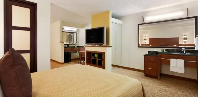 Atlanta Perimeter Center Hotel & Suites