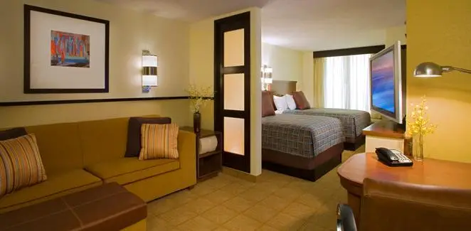 Atlanta Perimeter Center Hotel & Suites 