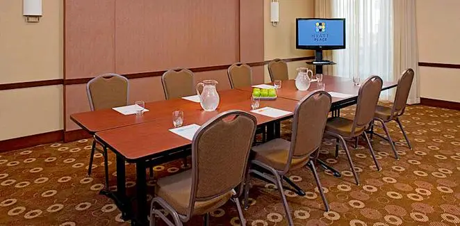 Atlanta Perimeter Center Hotel & Suites 