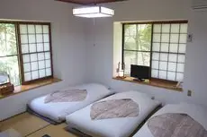 Fuji-Hakone Guest House 