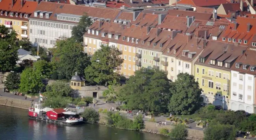 Hotel Alter Kranen 