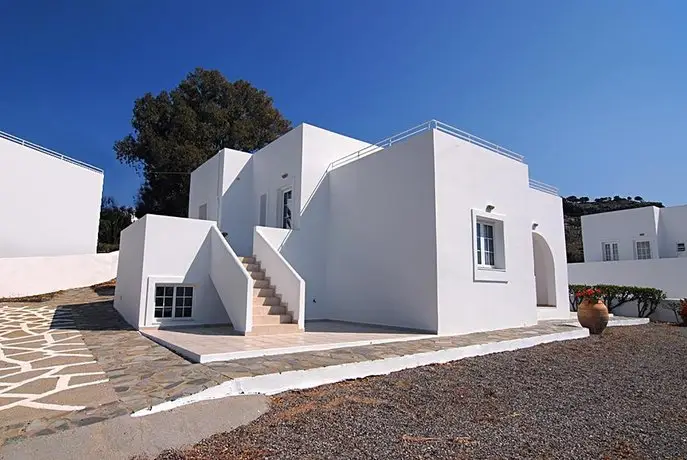 Milos Villas Pefkos