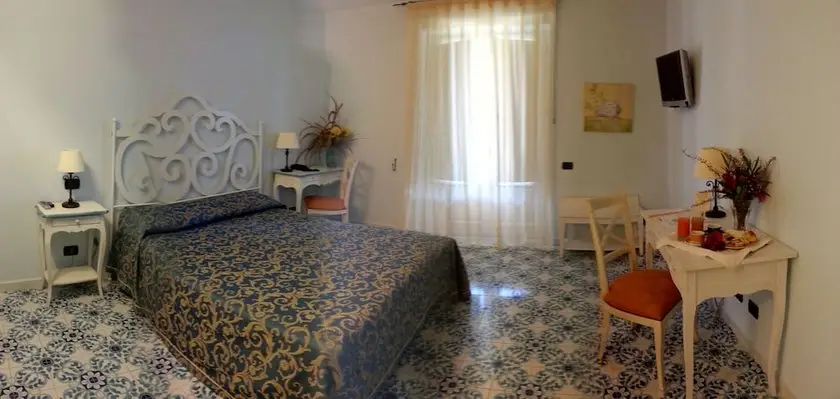 Hotel Bougainville Lipari 