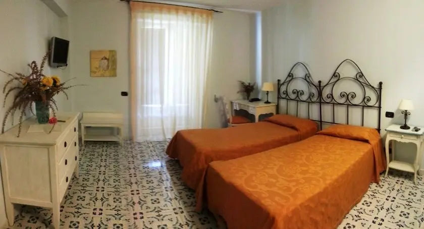 Hotel Bougainville Lipari 