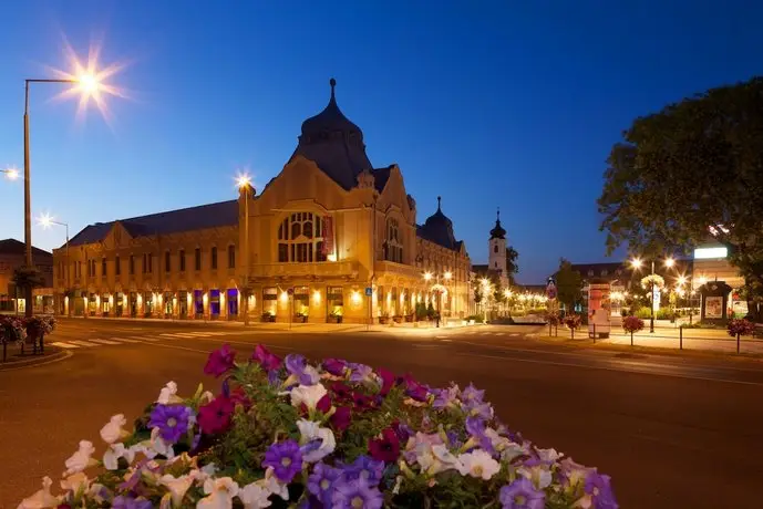 Hotel Queen Elizabeth Superior 