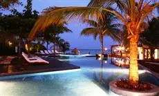 Le Reve Boutique Beachfront Hotel 