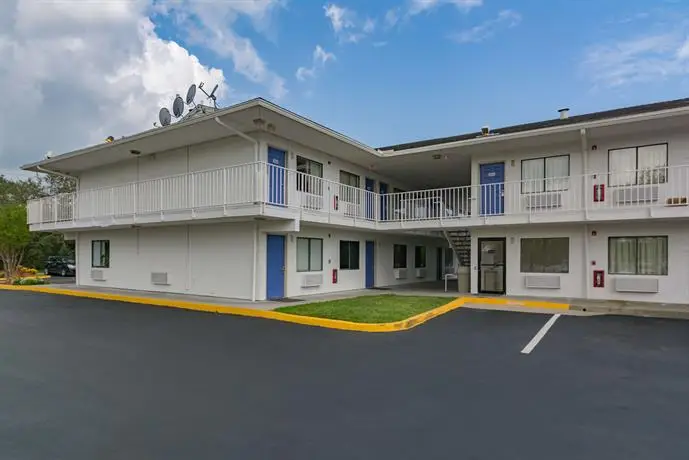 Motel 6 Fort Pierce