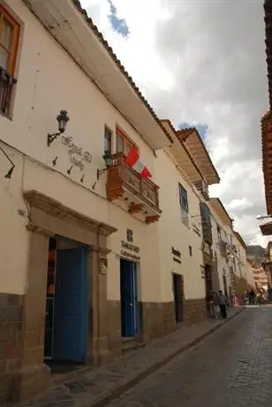 Hostal El Triunfo Cusco