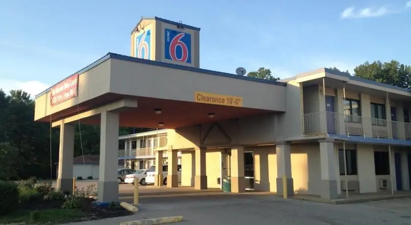 Motel 6 Evansville 