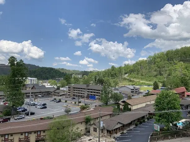 Olde Gatlinburg Rentals 