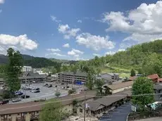 Olde Gatlinburg Rentals 