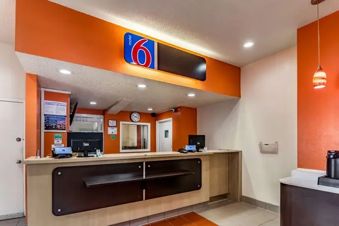 Motel 6 Southwest Raleigh - Cary 