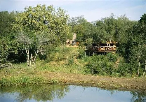 Umlani Bushcamp 