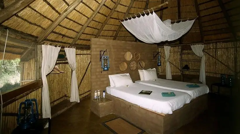 Umlani Bushcamp 