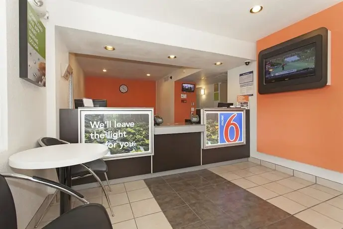 Motel 6 Davis - Sacramento Area