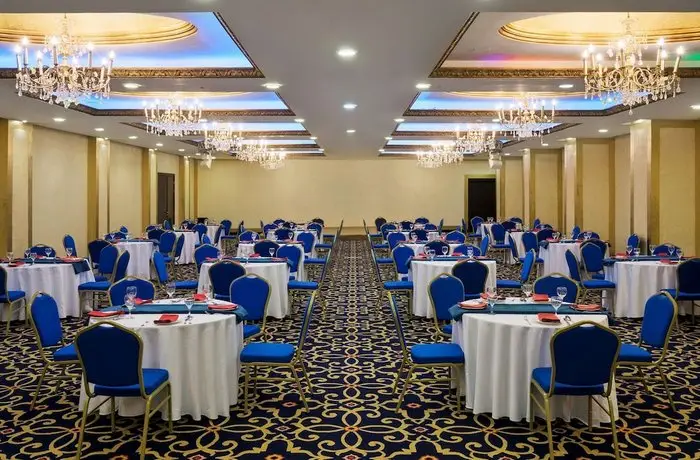 Golden Tulip Al Nasiriah Hotel 