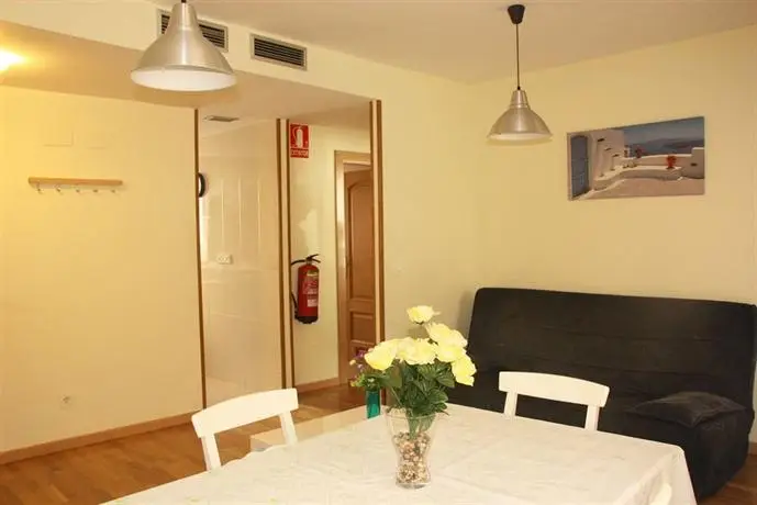 Apartamentos Rodriguez de Cordoba 3000