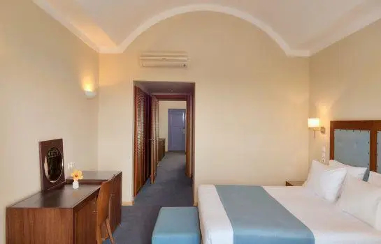 Lakitira Suites 