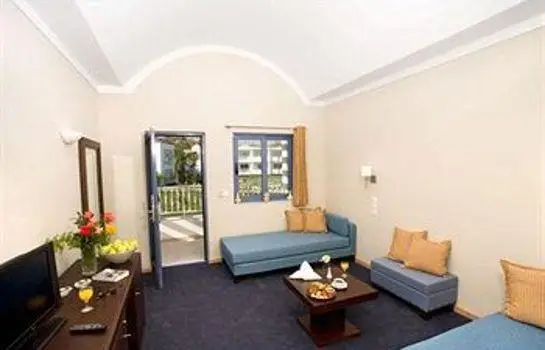 Lakitira Suites 