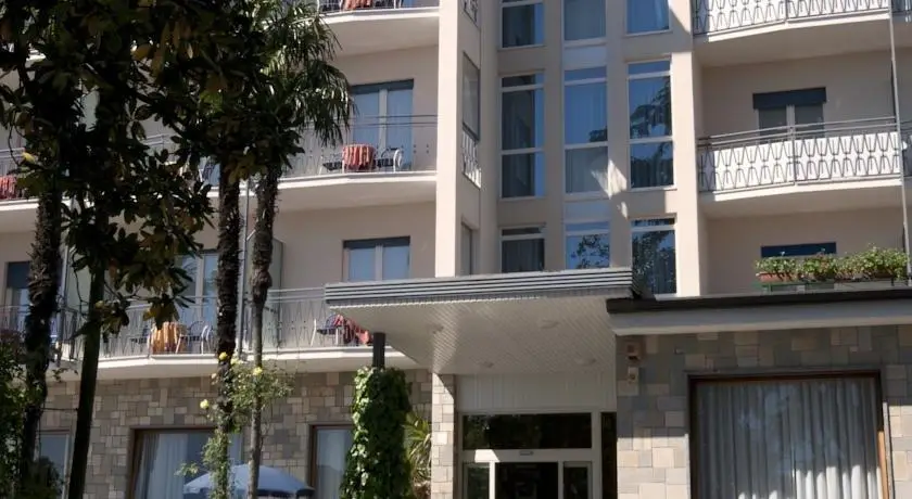 Hotel Alpi Baveno