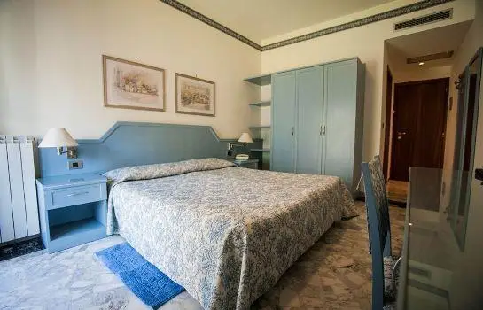 Hotel Ariston Imperia 