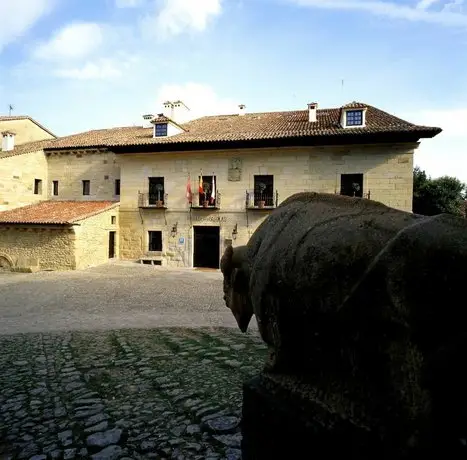 Parador de Santillana Gil Blas 