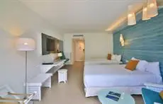 La Creole Beach Hotel & Spa 