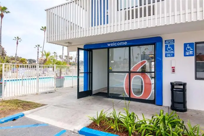 Motel 6 Ventura Beach 