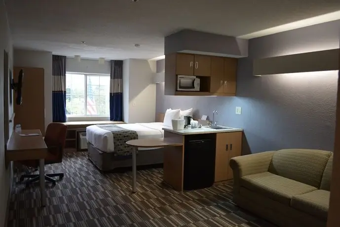 Microtel Inn Suite by Wyndham BWI Airport 