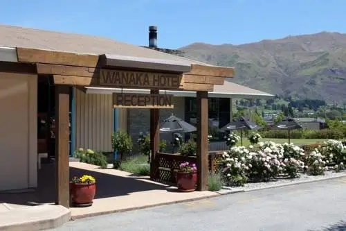 Wanaka Hotel