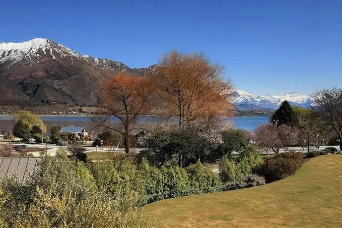 Wanaka Hotel 