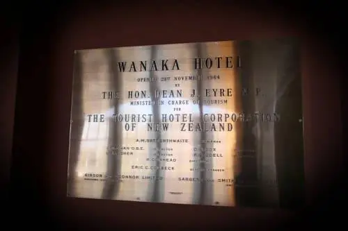 Wanaka Hotel 