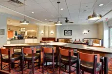 Homewood Suites by Hilton Cambridge-Arlington 