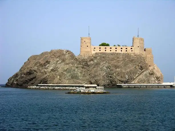 Mutrah Hotel 