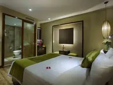 Oriental Suites Hotel 