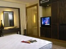 Oriental Suites Hotel 