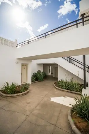 Rio Piedras Apartments 