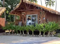 Magic Reef Bungalows 