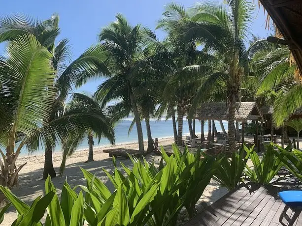 Magic Reef Bungalows 