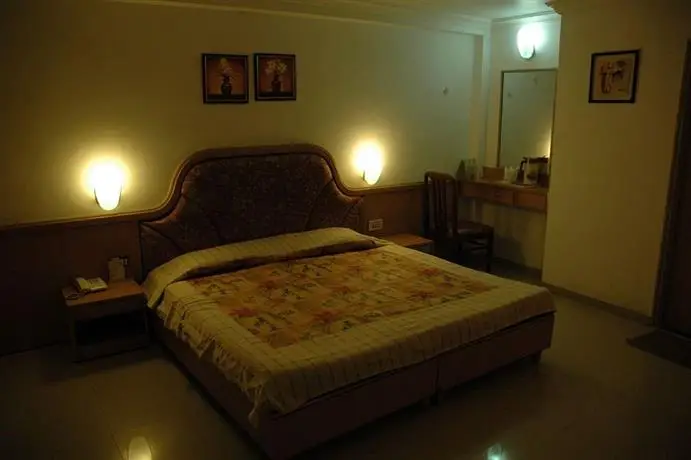 Hotel Nest Ahmedabad 