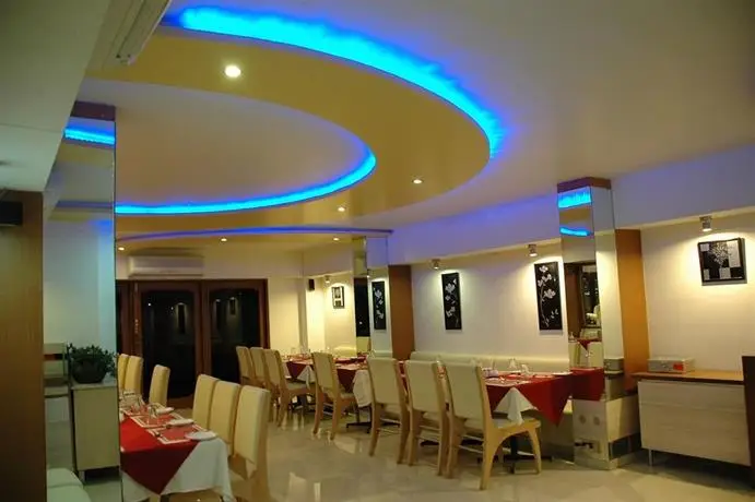 Hotel Nest Ahmedabad 